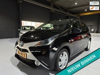 Occasion Toyota Aygo X-play 69 PK (50 kW) 2016 Zwart Hatchback