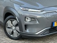 tweedehands Hyundai Kona EV Premium 64 kWh Head display Stoel Koeling Navi