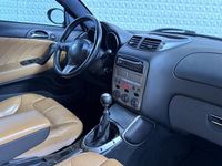 tweedehands Alfa Romeo GT 1.9 JTD Distinctive Climate + Cruise / LEDER (2005)