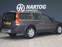 tweedehands Volvo XC70 2.4 D5 Momentum AWD + LEDER / STOELVERWARMING / TR