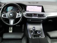 tweedehands BMW X5 XDrive40i M-sport [ panoramadak sky luchtvering hud 360 camera soft close elek. trekhaak harmankardon ] 1e eig.