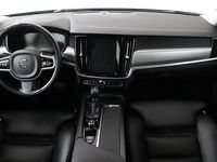 tweedehands Volvo V90 2.0 T4 Momentum Automaat (NAVIGATIE, CARPLAY, STOELVERWARMING, LEDER, STUURVERWARMING)