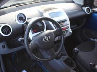 tweedehands Toyota Aygo 1.0-12V Dynamic Blue Airco Elektrische ramen Aut