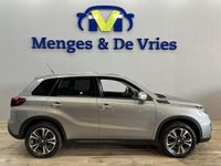 tweedehands Suzuki Vitara 1.4 Boosterjet Style Smart Hybrid Airco ECC | LED | Panorama | Camera | Adaptive cruise | Trekhaak | Navigatie | Apple Carplay Android Auto | Isofix | NAP |