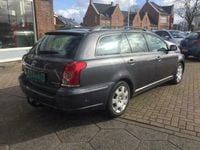 tweedehands Toyota Avensis 2.0 D4d-f Linia Terra Airco Exportprijs