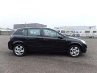 Occasion Opel Astra Executive 116 PK (85 kW) 2009 Zwart Hatchback