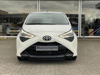 tweedehands Toyota Aygo 1.0 VVT-i x-fun / LED / USB / BLUETOOTH