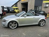 Occasion Audi TT Roadster 223 PK (164 kW) 2000 Grijs Cabriolet
