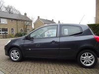 tweedehands Renault Clio 1.2-16V Expression airco cruise