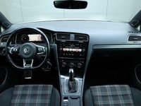 tweedehands VW Golf VII 7.5 GTI Performance / 245PK! / DSG / ACC / DynAudio / Virtual Cockpit / Standkachel / Navi / 19"!