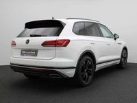 tweedehands VW Touareg 3.0 TSi eHybrid Elegance 340PK 4Motion DSG Panoram