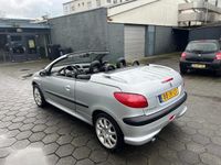 tweedehands Peugeot 206 CC 2.0-16V riem vervangen leer nette auto