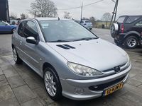 Occasion Peugeot 206 75 PK (55 kW) 2008 Grijs Hatchback
