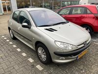 Occasion Peugeot 206 109 PK (80 kW) 2005 Grijs Hatchback