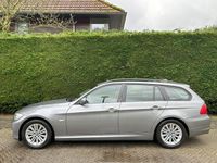 tweedehands BMW 320 3-SERIE Touring i High Executive /AUTOMAAT/XENON/LEER/PANO/S-VERWRMNG/