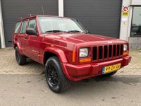 tweedehands Jeep Cherokee 4.0i sport