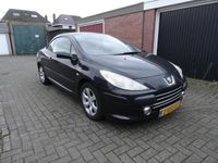 tweedehands Peugeot 307 CC 1.6-16V (KM 195194 LEER CLIMA)