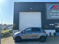 tweedehands Toyota Yaris 1.3 VVTi Dynamic AIRCO/ELEK PAKKET/1E EIGENAAR/6 BAK