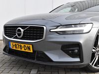 tweedehands Volvo V60 T4 R-Design #Panorama #PilotAssist #Standkachel