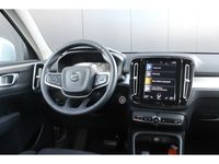 tweedehands Volvo XC40 T2 Business Pro | Adaptieve cruise | Camera | Trekhaak | BLIS | DAB | Keyless