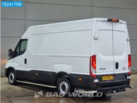 tweedehands Iveco Daily 35S14 Automaat Nwe model 3500kg trekhaak Standkachel Airco Cruise Airco Trekhaak Cruise control