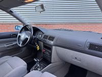 Occasion VW Golf IV Highline 116 PK (85 kW) 2000 Grijs Hatchback
