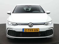 tweedehands VW Golf VIII 1.4 eHybrid GTE Automaat / Navigatie / Pdc / Led verlichting