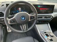 tweedehands BMW i4 M50 M Sport Pro Pakket HUD Pano Keyless Trekhaak
