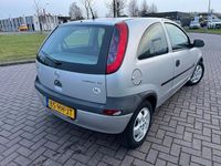 tweedehands Opel Corsa 1.2-16V Comfort