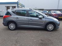 tweedehands Peugeot 207 Outdoor SW 1.4 VTi X-line lage km staand, airco/panoramadak