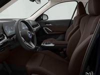 tweedehands BMW X1 25e xDrive | xLine | Panorama | Trekhaak | Camera | Getint glas