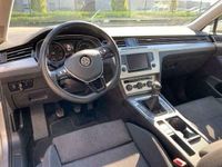 tweedehands VW Passat 1.4 TSI Trendline/Navigatie/trekhaak/1j gar(1)