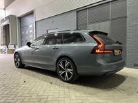 tweedehands Volvo V90 T8 AWD R-Design | Panoramadak | harman/kardon | 360° Camera | Trekhaak | 19 Inch