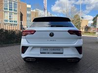 Occasion VW T-Roc Business 150 PK (110 kW) 2023 Wit (metallic) SUV