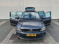 tweedehands VW Tiguan 1.4 TSI Business Premium Pano Leer Virtual Cockpit