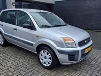 Occasion Ford Fusion 80 PK (58 kW) 2007 Grijs Hatchback