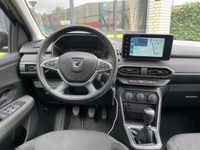 tweedehands Dacia Sandero 1.2 Comfort, Groot scherm, Airco, Cruise control & Media Telefoonvoorbereiding