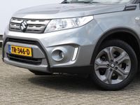 tweedehands Suzuki Vitara 1.6 Exclusive - met navigatie en trekhaak -