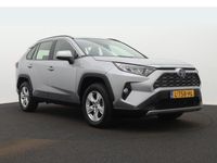 tweedehands Toyota RAV4 Hybrid Active 178pk Automaat | Navigatie Via AppleCarPlay/AndroidAuto | Adaptieve Cruise Control | Rijstrooksensor Met Correctie | Licht Metalen Velgen 17" | Climate Control