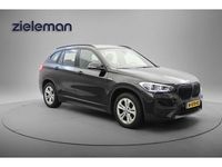 Occasion BMW X1 Comfort Edition 125 PK (91 kW) 2021 Zwart (metallic) SUV
