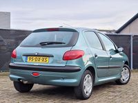 Occasion Peugeot 206 75 PK (55 kW) 2000 Groen (metallic) Hatchback
