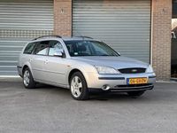 tweedehands Ford Mondeo Wagon 1.8-16V First Edition