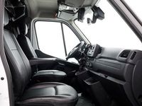 Occasion Opel Movano 179 PK (131 kW) 2019 Wit MPV