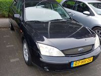 tweedehands Ford Mondeo 1.8-16V Trend