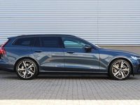 Occasion Volvo V60 Plus 350 PK (257 kW) 2025 Blauw, metallic lak Stationwagen