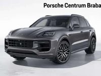 Nieuw Porsche Cayenne Black Edition 470 PK (345 kW) 2025 Grijs SUV