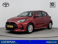Occasion Toyota Yaris Hybrid Active 116 PK (85 kW) 2023 Rood Hatchback