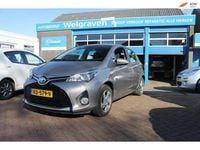 Occasion Toyota Yaris Hybrid 2015 Bruin (metallic) Hatchback