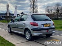 tweedehands Peugeot 206 1.1 XR | Nieuwe apk