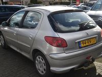 tweedehands Peugeot 206 1.4 Air-line 2 Nieuwe APK | Airco | Radio/CD | Elektrische ramen